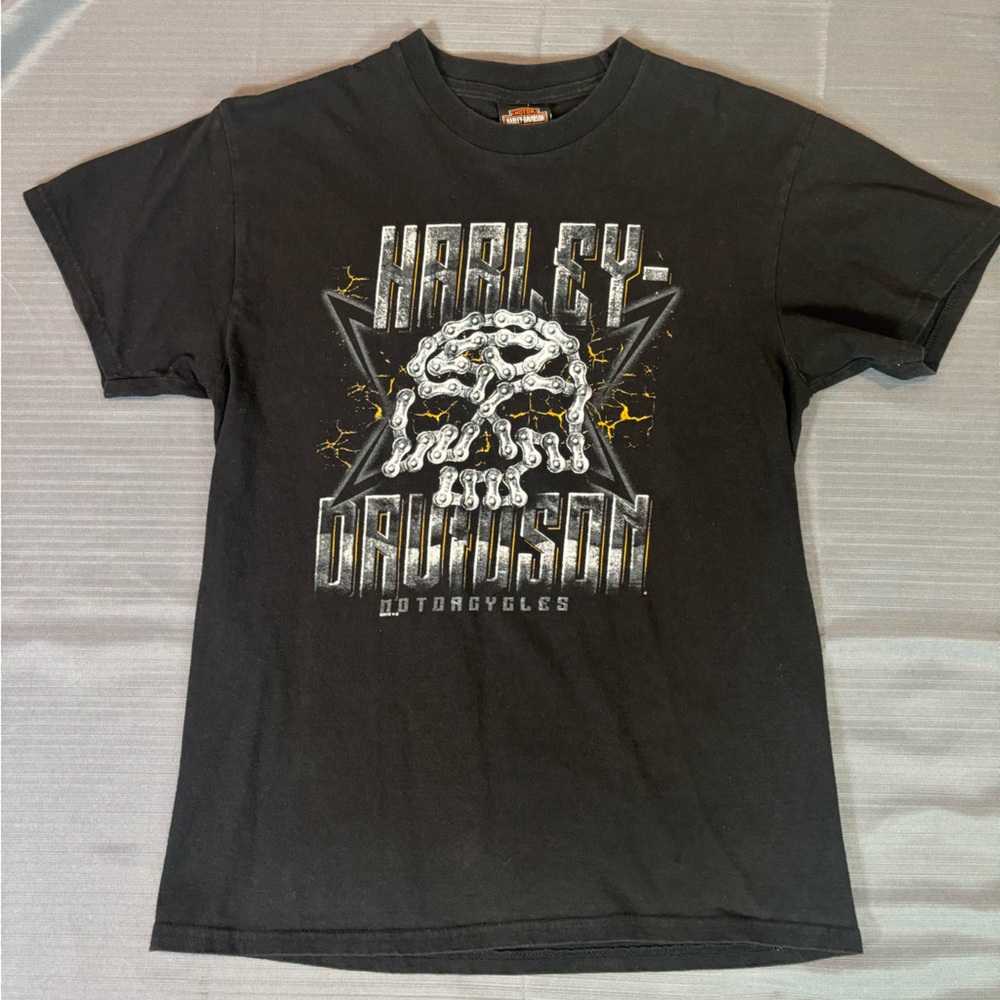Harley-Davidson Graphic T-Shirt – Men’s M – Gasoline Alley Red Deer Dealer Tee